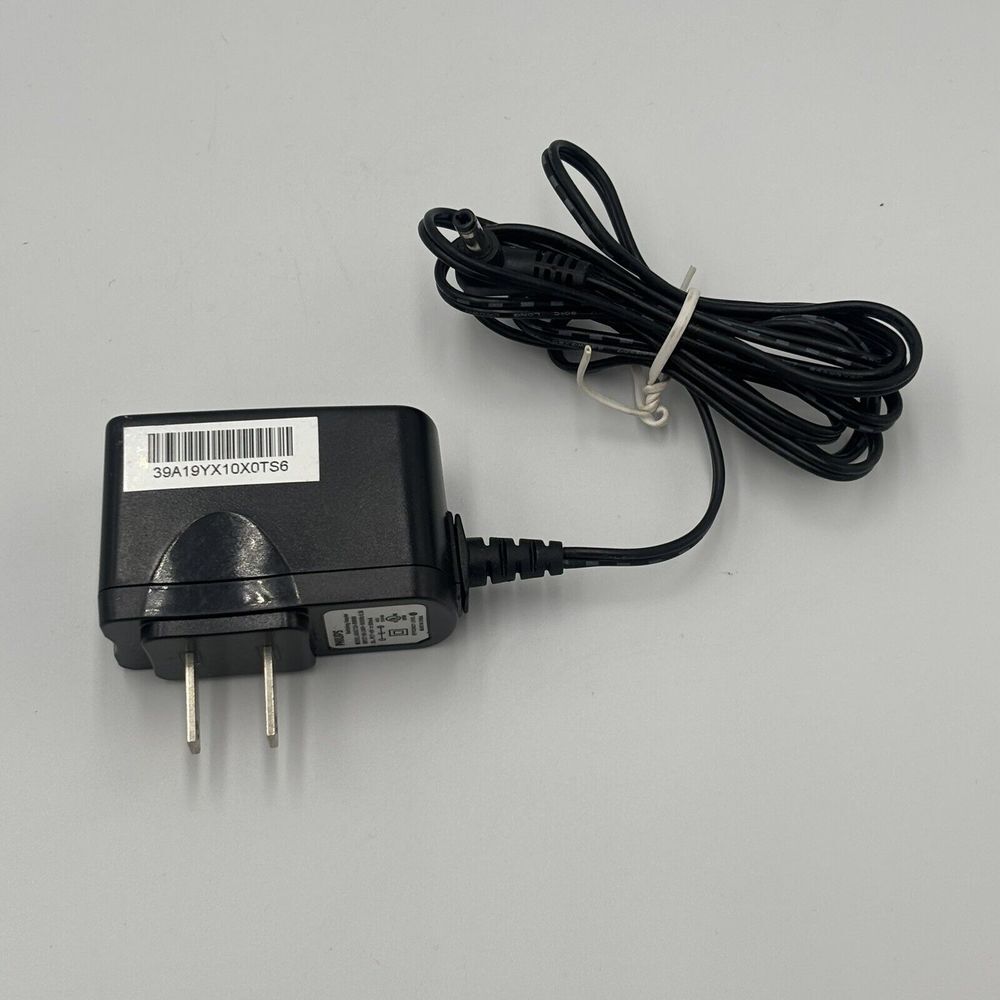 PHILIPS‎ Switching Adapter Charger Model ASUC12A-090080 Fit PD9012/37 PET9402/37